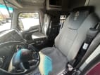 Interior seats for this 2022 Kenworth T680 (Stock number: UNJ466600)