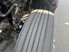 Driver side front tire tread for this 2022 Kenworth T680 (Stock number: UNJ466622)