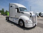 Exterior front passenger side for this 2022 Kenworth T680 (Stock number: UNJ467079)