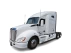 Featured image with white background for this 2022 Kenworth T680 (Stock number: UNJ467079)