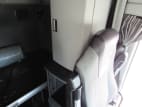 Interior driver side sleeper for this 2022 Kenworth T680 (Stock number: UNJ467079)