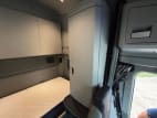 Interior driver side sleeper for this 2022 Kenworth T680 (Stock number: UNJ467088)