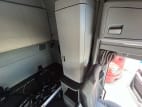 Interior driver side sleeper for this 2022 Kenworth T680 (Stock number: UNJ467114)