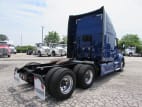 Exterior rear passenger side for this 2022 Kenworth T680 (Stock number: UNJ467115)