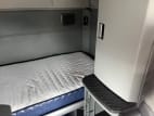 Interior driver side sleeper for this 2022 Kenworth T680 (Stock number: UNJ467190)