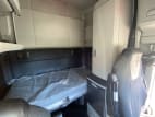 Interior driver side sleeper for this 2022 Kenworth T680 (Stock number: UNJ476004)
