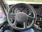 Interior steering wheel for this 2022 Kenworth T680 (Stock number: UNJ477962)