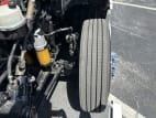 Driver side front tire tread for this 2022 Kenworth T680 (Stock number: UNJ477966)