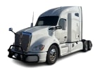 Featured image with white background for this 2022 Kenworth T680 (Stock number: UNJ487909)