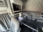 Interior passenger side sleeper for this 2022 Kenworth T680 (Stock number: UNJ492676)