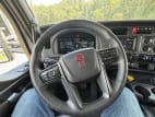 Interior steering wheel for this 2023 Kenworth W990 (Stock number: UPJ220959)