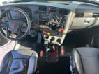 Interior cockpit for this 2023 Kenworth W990 (Stock number: UPJ220964)