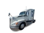 Featured image with white background for this 2023 Kenworth T680 (Stock number: UPJ231782)
