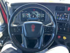Interior steering wheel for this 2023 Kenworth W990 (Stock number: UPJ240230)
