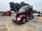 Exterior front drivers side for this 2021 Kenworth T680 Short Hood (Stock number: UMJ436565)