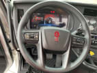 Interior steering wheel for this 2024 Kenworth T880 (Stock number: RF359222)