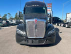 Exterior full front view for this 2024 Kenworth T680 (Stock number: RJ354231)