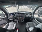 Interior cockpit for this 2024 Kenworth T680 (Stock number: RJ354232)