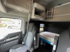 Interior passenger side sleeper for this 2024 Kenworth T680 (Stock number: RJ357035)