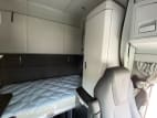 Interior driver side sleeper for this 2024 Kenworth T680 (Stock number: RJ359373)