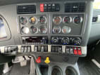 Interior radio and navigation system for this 2024 Kenworth T680 (Stock number: RJ359375)