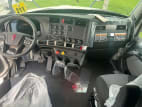 Interior cockpit for this 2024 Kenworth T680 (Stock number: RJ365071)