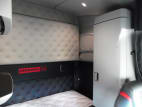 Interior driver side sleeper for this 2024 Kenworth T680 (Stock number: RJ366956)