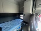 Interior driver side sleeper for this 2024 Kenworth T680 (Stock number: RJ372638)