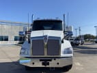 Exterior full front view for this 2025 Kenworth T880 (Stock number: SJ131572)