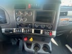 Interior radio and navigation system for this 2025 Kenworth T680 (Stock number: SJ131593)