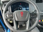 Interior steering wheel for this 2025 Kenworth T880 (Stock number: SJ151157)