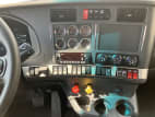 Interior radio and navigation system for this 2025 Kenworth T680 (Stock number: SJ165052)