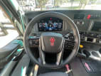 Interior steering wheel for this 2025 Kenworth T680 (Stock number: SJ345816)