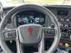 Interior steering wheel for this 2025 Kenworth T680 (Stock number: SJ381387)