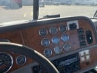 Interior dash for this 2007 Peterbilt 386 (Stock number: U7D731071)