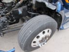 Driver side front tire tread for this 2015 Peterbilt 579 (Stock number: UFD282664)