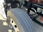 Passenger side front tire tread for this 2017 Kenworth T680 (Stock number: UHJ178121)