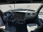 Interior cockpit for this 2019 Kenworth T680 (Stock number: UKJ297444)