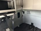 Interior passenger side sleeper for this 2019 Kenworth T680 (Stock number: UKJ297444)