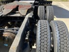 Passenger side rear frame and tire tread for this 2019 Kenworth T680 (Stock number: UKJ297537)