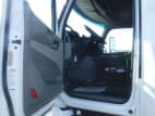 Drivers side door open for this 2020 Peterbilt 579 (Stock number: ULD688896)