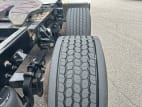 Passenger side rear frame and tire tread for this 2020 Kenworth T680 (Stock number: ULJ297817)