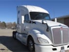 Exterior front passenger side for this 2020 Kenworth T680 (Stock number: ULJ350455)