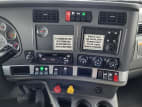 Interior radio and navigation system for this 2020 Kenworth T680 (Stock number: ULJ354298)