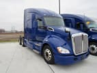 Exterior front passenger side for this 2020 Kenworth T680 (Stock number: ULJ354312)