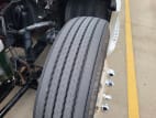 Driver side front tire tread for this 2020 Kenworth T680 (Stock number: ULJ354324)