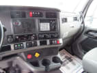 Interior radio and navigation system for this 2020 Kenworth T680 (Stock number: ULJ354348)