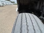 Passenger side front tire tread for this 2020 Kenworth T680 (Stock number: ULJ354382)