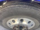 Driver side front tire tread for this 2020 Kenworth T680 (Stock number: ULJ354435)