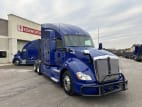 Exterior front passenger side for this 2020 Kenworth T680 (Stock number: ULJ354493)